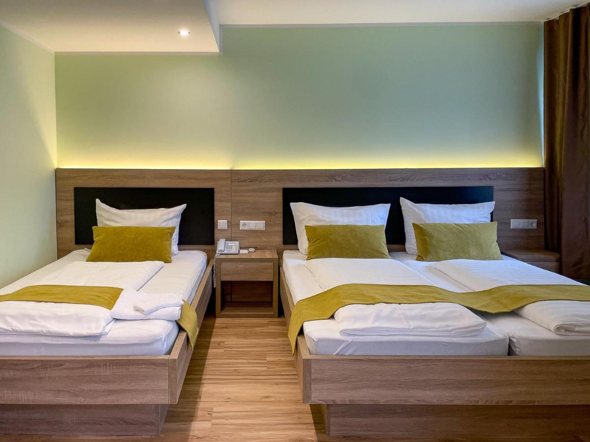 Hotel Zur Flueh باد ساكنغن المظهر الخارجي الصورة
